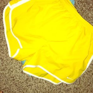 Nike shorts medium